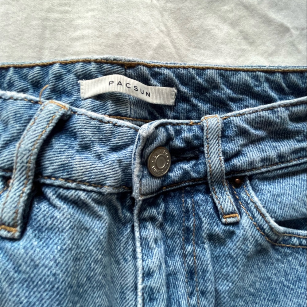 PacSun high rise ripped mom jeans